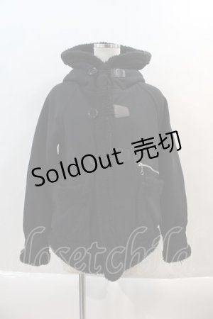 画像: 【SALE】RNA / 内側ボアフードショートコート  黒 I-24-03-27-056-PU-CO-HD-ZT-C050