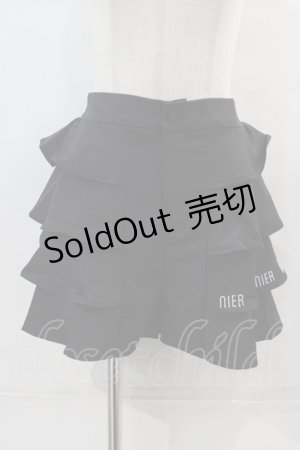 画像: NieR Clothing / サイドフリルショートパンツ  黒Ｘ白 I-24-04-05-055-PU-PA-HD-ZI