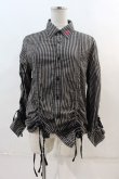 画像1: ALGONQUINS / 襟刺繍ストライプシャツ  グレーＸ黒 I-24-04-08-003-AL-BL-HD-ZI (1)