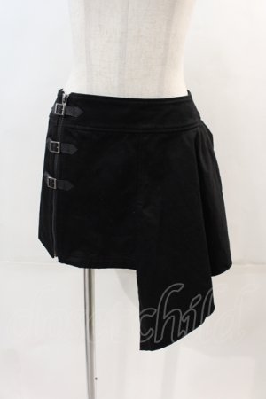 画像: BPN / 3連ベルト変形スカート  黒 I-24-04-22-091-GO-SK-HD-ZI