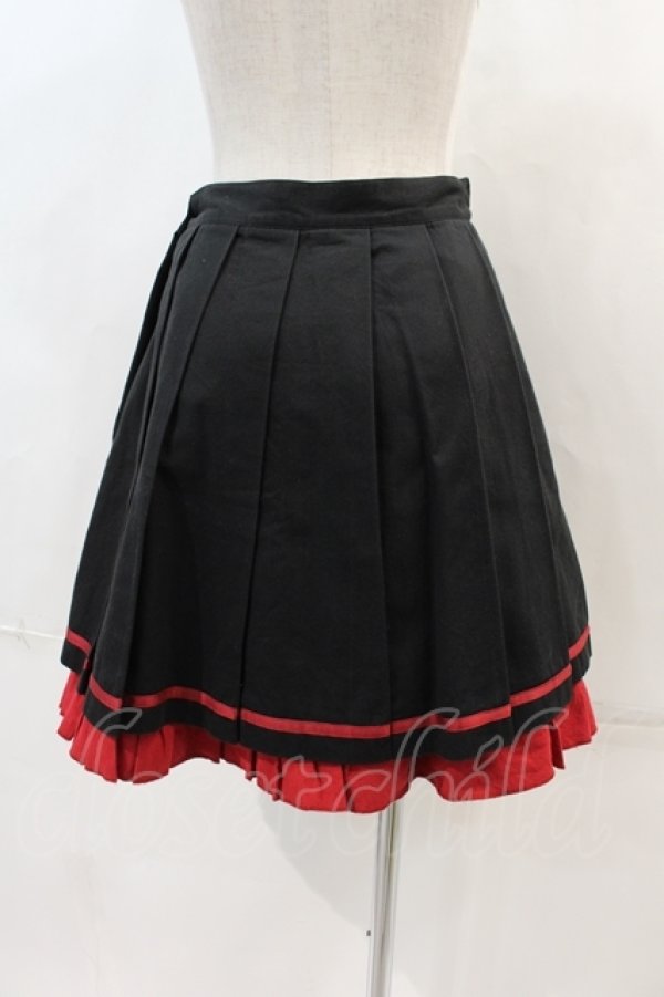 画像2: PUTUMAYO / 裾ラインプリーツスカート  黒Ｘ赤 I-24-04-22-092-PT-SK-HD-ZT101 (2)