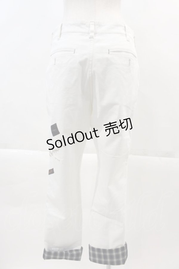 画像2: Karl Helmut / ロゴ刺繍チノストレッチパンツ 3(M) 白 I-24-05-22-109-EL-PA-HD-ZY (2)