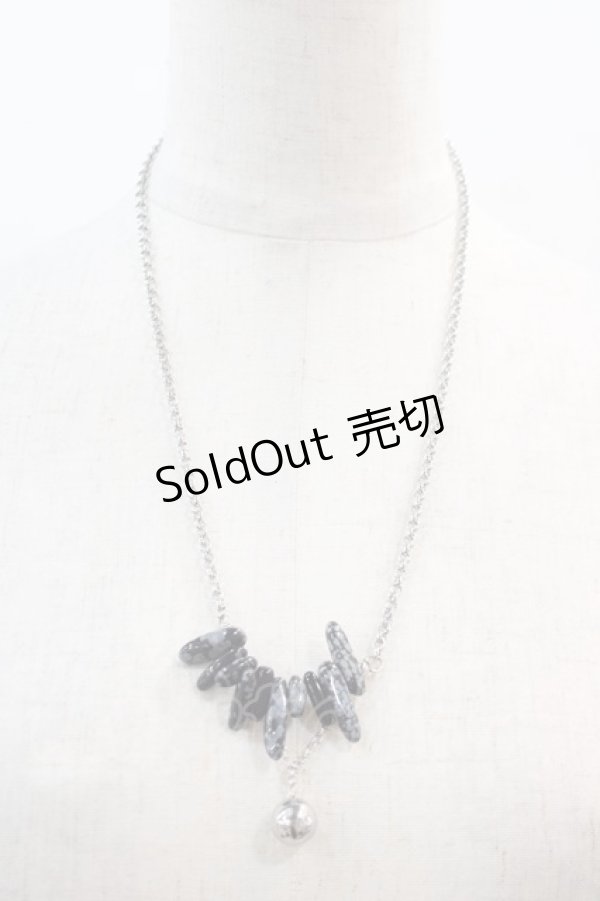 画像2: NieR Clothing / RANDOM STONE NECKLACE  シルバーＸ黒 I-24-07-17-093-PU-AC-HD-ZI (2)