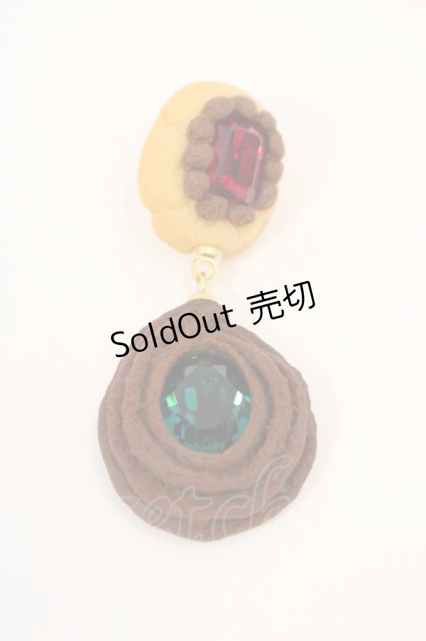 画像1: Q-pot. / ダブルジュエルクッキーピアス  赤Ｘ緑Ｘブラウン I-24-08-03-105-QP-AC-HD-ZI (1)