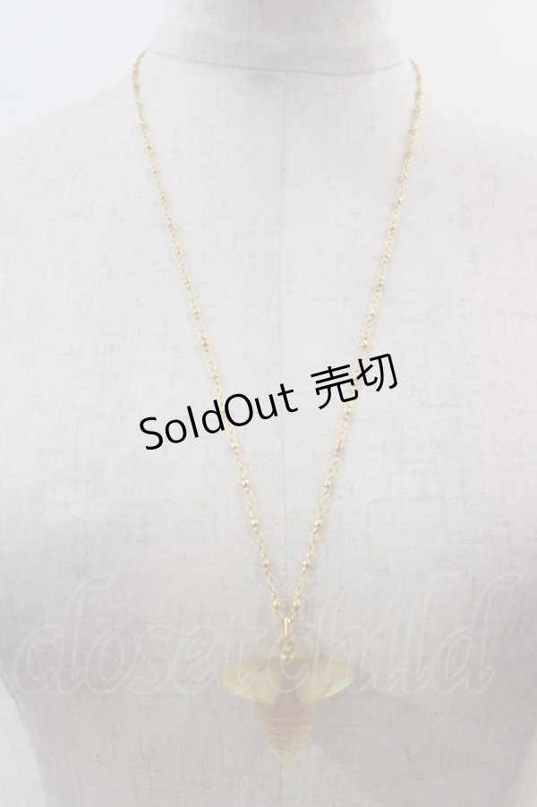 画像3: Q-pot. / ACCほたるちゃんのアミュレット　パート　ドゥ　フリュイネックレス  ゴールド I-24-08-09-110-QP-AC-HD-ZI (3)