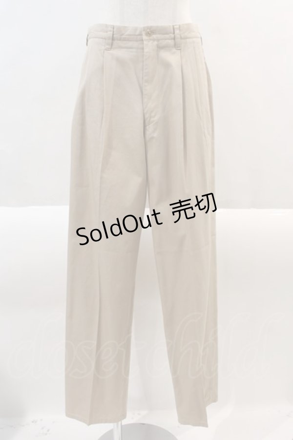画像1: Karl Helmut / 後ろポケットワッペンパンツ Ｌ アイボリー I-24-08-23-092-EL-PA-HD-ZT270 (1)