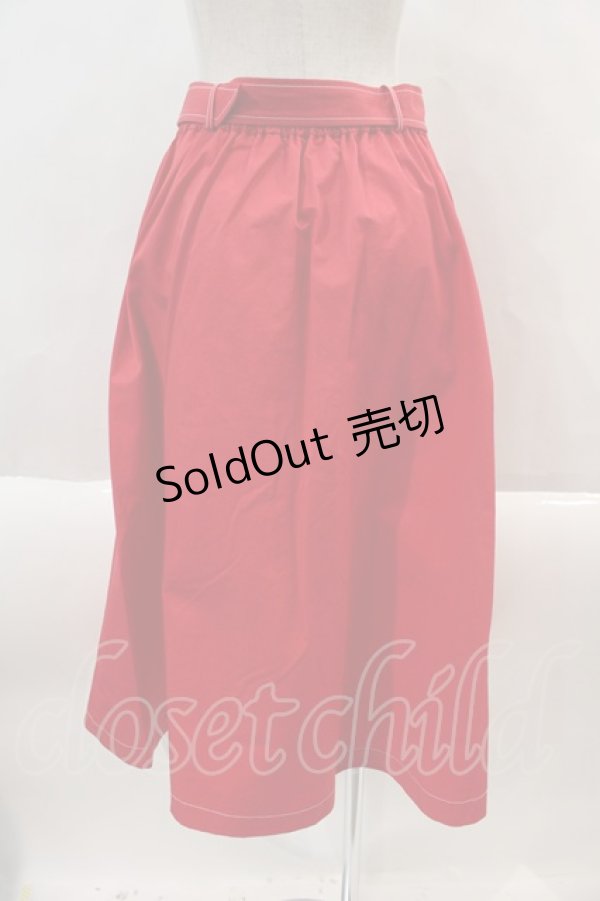 画像2: LEBECCA boutique / 色恋沙汰のフレアスカート  赤 I-24-08-24-050-EL-SK-HD-ZT131 (2)