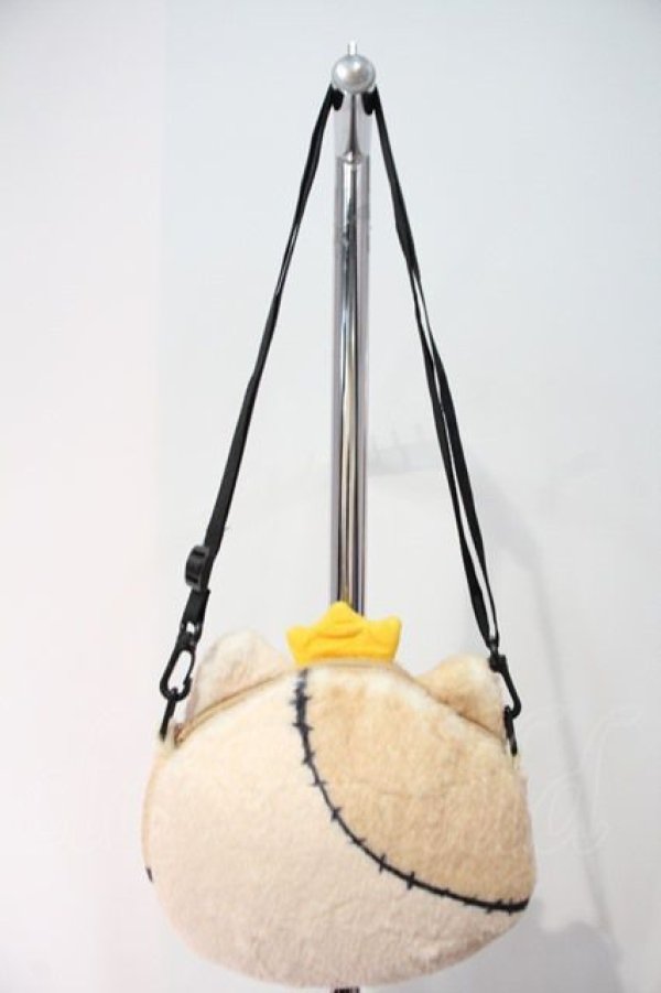 画像2: NieR Clothing / 2WAYぬいぐるみポシェット【ミケ】  アイボリー I-24-09-07-113-PU-BG-HD-ZT-K016 (2)