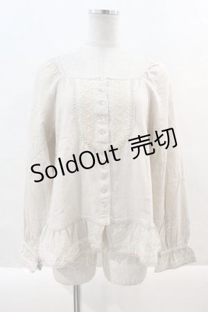 画像: PINK HOUSE / 胸元刺繍ブラウス  アイボリー I-24-09-12-008-LO-BL-HD-ZT027