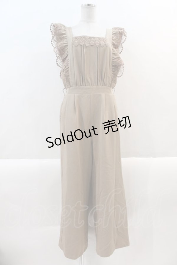 画像1: 【SALE】axes femme / フリル×レースサロペット M ベージュ I-25-01-10-067-AX-OP-SZ-ZT042 (1)