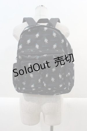 画像: NieR Clothing / BACKPACK 【ハンギョドン×NieRちゃん】  黒Ｘ青 I-25-01-21-110-PU-BG-HD-ZT-K020