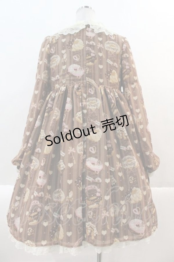 画像2: Angelic Pretty / Melty Creamドーナツワンピース  ブラウン I-25-01-24-019-AP-OP-HD-ZY (2)