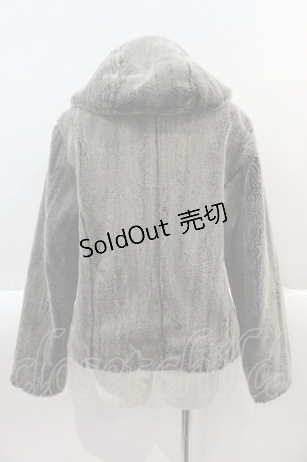 画像2: INGEBORG / フェイクファーショートジャケット M グレー I-25-02-09-073-LO-JA-HD-ZT-C018 (2)