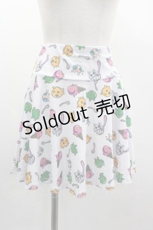 画像: NieR Clothing / アイス総柄スカート  白 I-25-03-05-096-PU-SK-HD-ZI