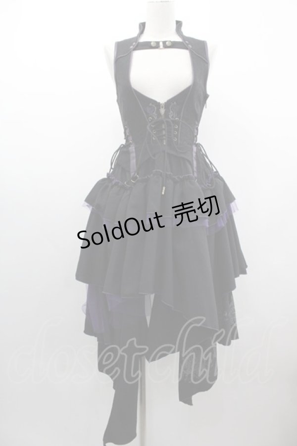 画像1: OZZ ANGELO / 薔薇刺繍アシンメトリージャンパースカート  黒Ｘ紫 I-25-03-12-064-OO-OP-HD-ZI (1)