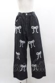 画像1: Candy Stripper / LACY RIBBON DENIM PANTS 2 黒ブラック I-25-03-15-073-PU-PA-HD-ZI (1)