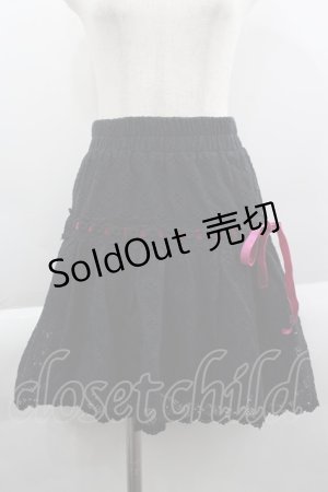 画像: Blue rouge / はしごリボンレーススカート  黒Ｘ濃ピンク I-25-03-23-091-CA-SK-HD-ZI