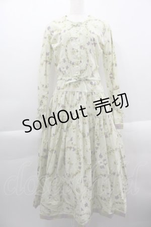 画像: WONDERFUL WORLD / 葡萄プリント長袖ワンピース  グリーン I-25-03-29-097-LO-OP-HD-ZI
