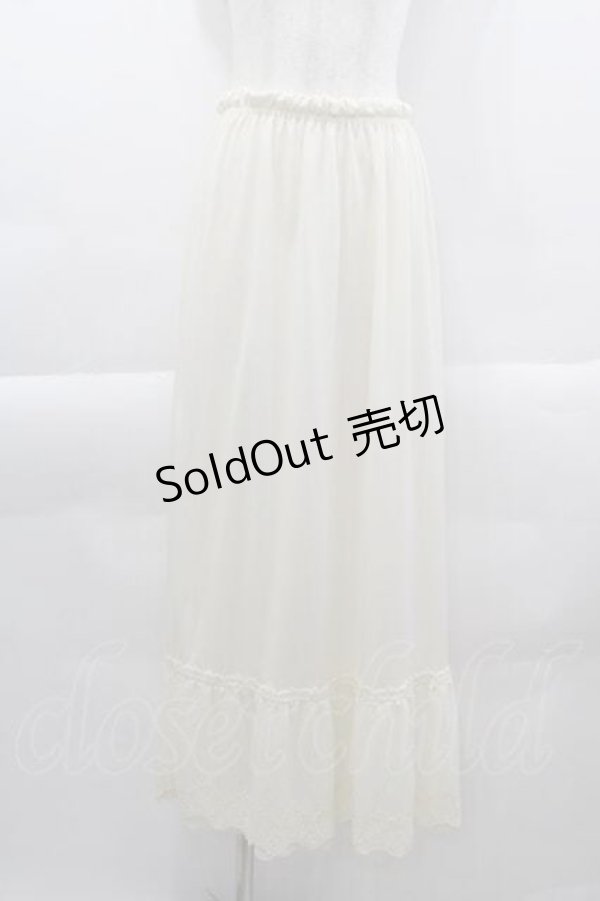 画像1: axes femme / 薔薇レースロングペチスカート  アイボリー I-25-04-12-121-AX-SK-HD-ZI (1)