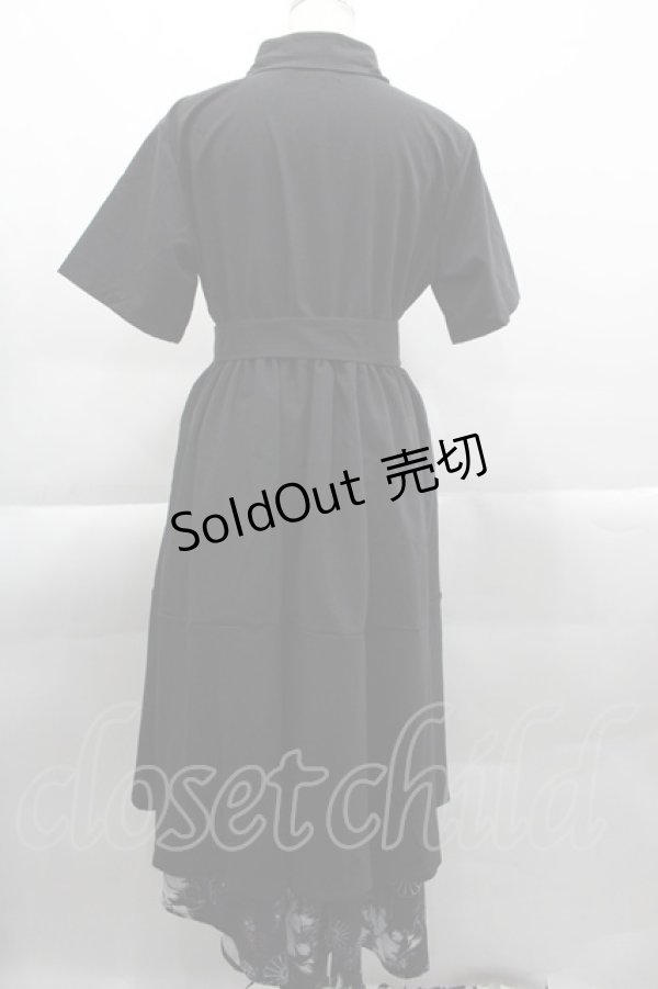 画像2: NieR Clothing / ロゴ刺繍半袖ワンピース  黒Ｘ紫 I-25-04-16-034-PU-OP-HD-ZI (2)