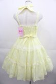 画像2: Angelic Pretty / マーガレットドールジャンパースカート  イエロー I-25-04-19-024-AP-OP-HD-ZI (2)