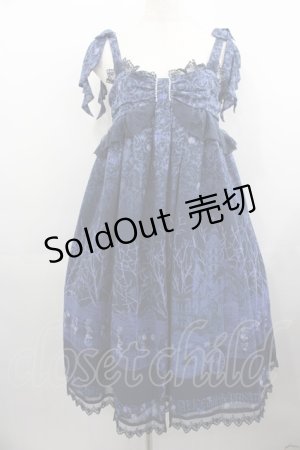 画像: ALICE and the PIRATES / 薔薇の葬列〜宵闇に咲くアリア〜柄ジャンパースカートII  紺 I-25-05-11-088-PA-OP-HD-ZI