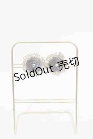 画像: Michal Negrin / 2色薔薇モチーフイヤリング  ラベンダーＸブルー I-25-05-11-011-LO-AC-HD-ZI