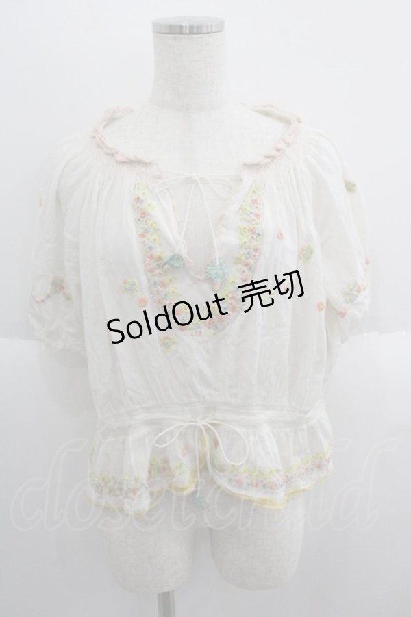 画像1: Franche Lippee / フラワー刺繍半袖ブラウス  白Ｘカラフル I-25-05-14-070-LO-BL-HD-ZI (1)