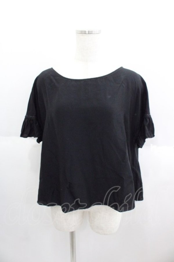 画像1: Franche Lippee / 袖先フリル半袖トップス  黒 I-25-05-14-072-LO-TO-HD-ZI (1)