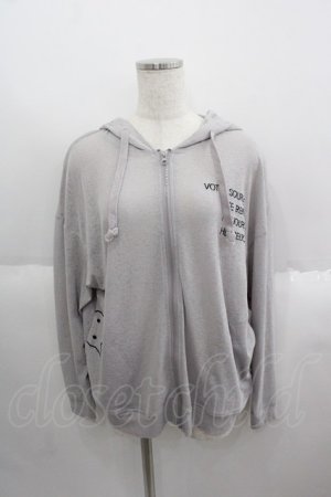 画像: Rydia / 英字刺繍パーカー  グレーＸ黒 I-25-05-14-073-PU-TO-HD-ZI