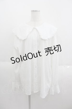画像: merry jenny / フリルカラーブラウス  白 I-25-05-14-038-LO-BL-HD-ZI