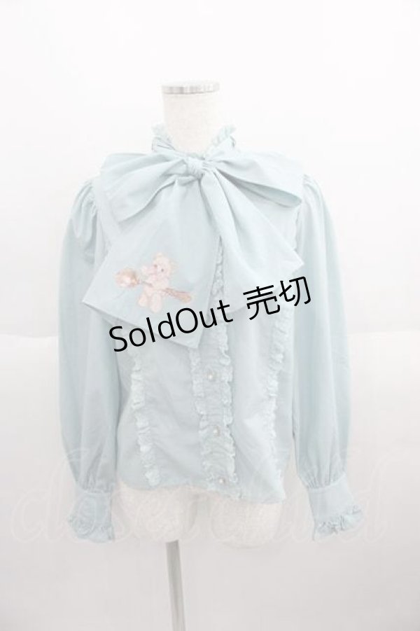 画像1: 【SALE】axes femme Kawaii / スプーン持ちのクマさんブラウス  サックス I-25-05-29-010-AX-BL-HD-ZT497 (1)
