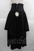 画像2: Ozz oneste / 薔薇刺繍コルセット  黒Ｘ赤 I-25-05-29-096-OO-ZA-HD-ZI (2)