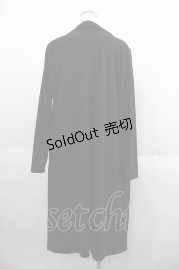 画像2: INGEBORG / カメリアプリント長袖ワンピース  黒 I-25-06-04-067-LO-OP-HD-ZT365 (2)