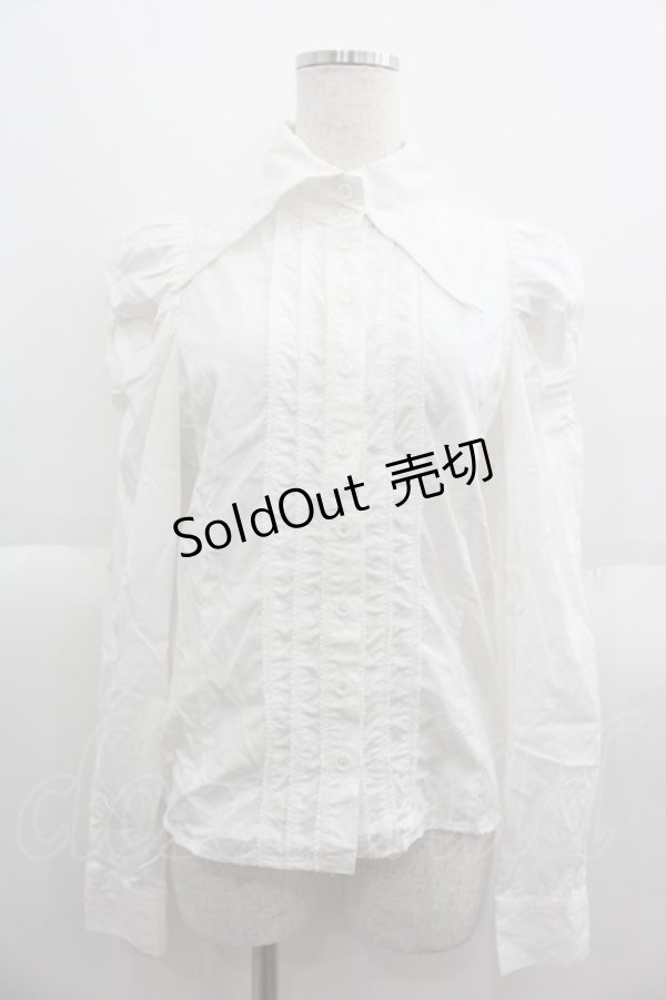 画像1: BPN / 3ピンタック長袖ブラウス  白 I-25-06-08-036-GO-BL-HD-ZI (1)