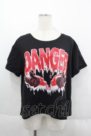 画像: HELL CAT PUNKS / デビル羽つきTシャツ  ブラック I-25-06-11-018-PU-TO-HD-ZI