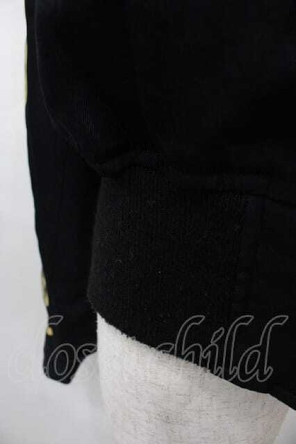 画像3: INGEBORG / チェーンプリントブルゾン  黒Ｘゴールド I-25-06-21-045-LO-JA-HD-ZS (3)