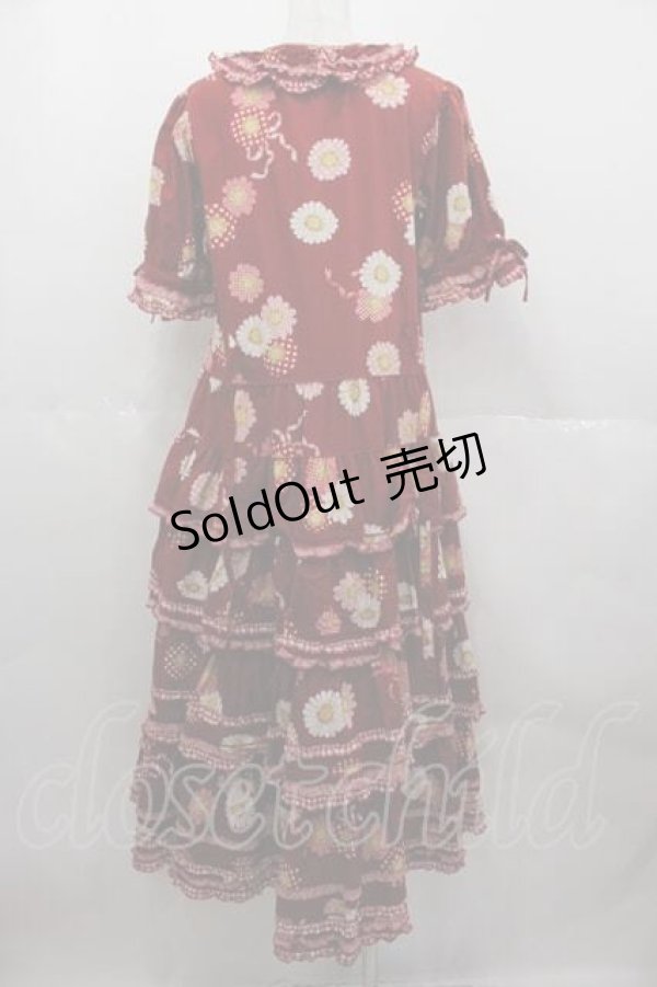 画像2: PINK HOUSE / ひな菊コサージュプリントパッチワークワンピース  赤 I-25-06-21-067-LO-OP-HD-ZI (2)
