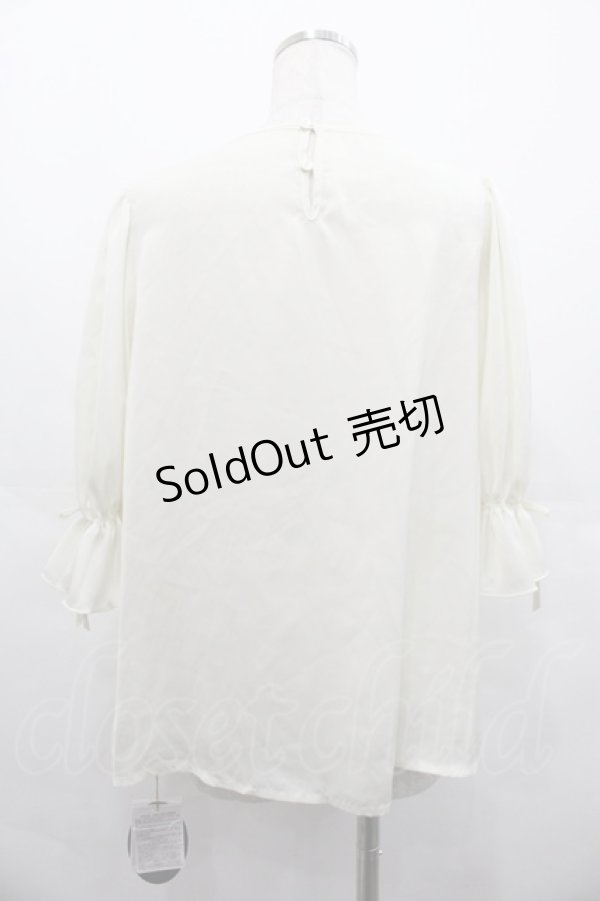 画像2: an another angelus / ギャザースリーブブラウス  オフホワイト I-25-07-23-006-CA-BL-HD-ZI (2)