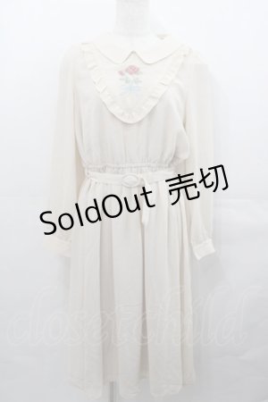 画像: Fi.n.t / ローズミニブーケ刺繍シアーワンピース  アイボリー I-25-07-30-060-CA-OP-HD-ZI