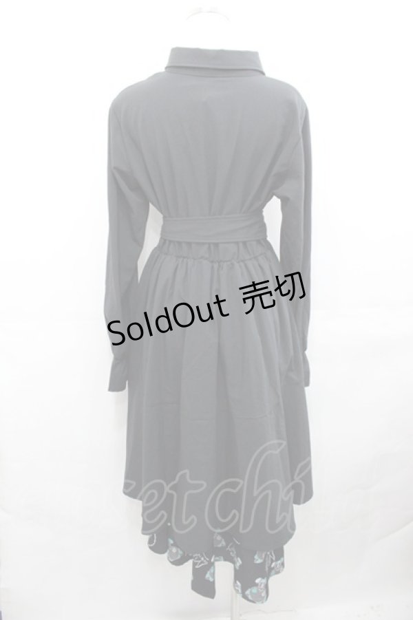 画像2: NieR Clothing / シェル柄シャツワンピース 黒Ｘ白Ｘ青  I-25-07-30-067-PU-OP-HD-ZI (2)