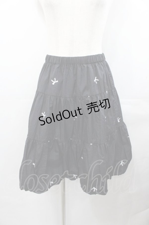 画像1: Candy Stripper / BABY RIBBON BALLOON SKIRT  黒Ｘ白 I-25-07-30-089-PU-SK-HD-ZI (1)