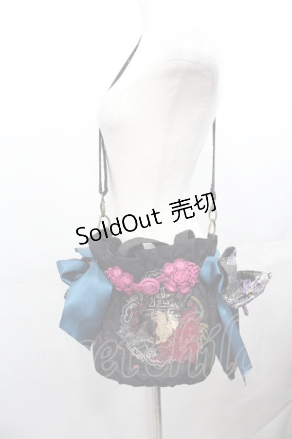 画像1: Ozz oneste / 和リボン巾着ショルダーバッグ  黒Ｘピンク I-25-07-30-095-OO-BG-HD-ZI (1)