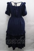 画像2: axes femme / ハシゴレース×袖バラ刺繍ワンピース  ネイビー I-25-08-15-088-AX-OP-HD-ZI (2)
