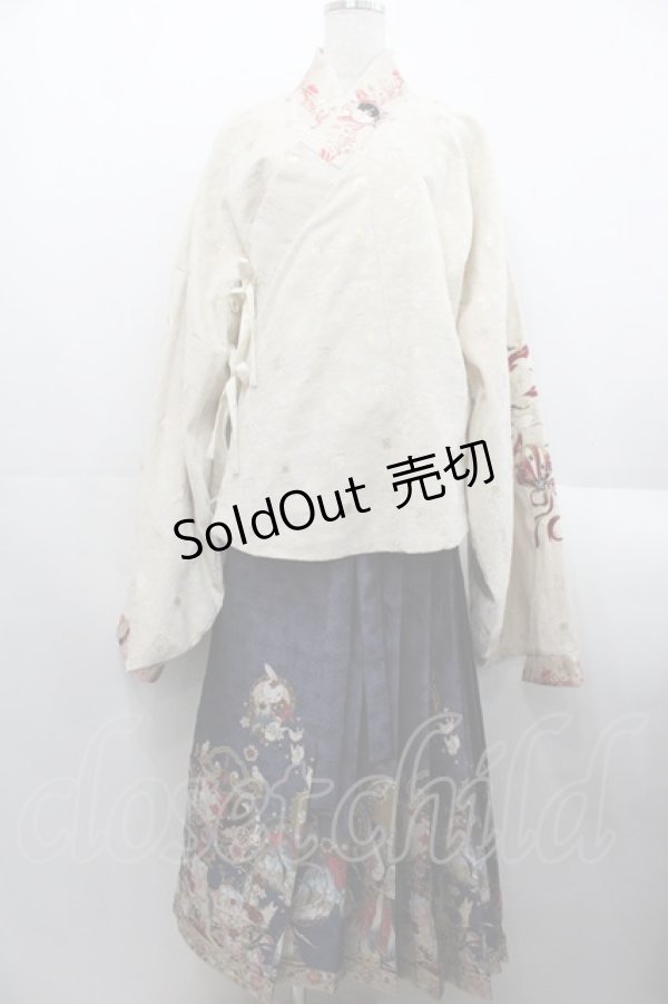 LAPINE  BLANCHE　セットアップ　ベージュ　刺繍　11号 美品 logo emb half zip knit – BUNNY APARTMENT