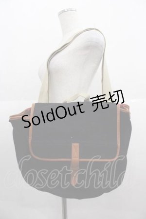 画像: WONDERFUL WORLD / フェルト地ショルダーバッグ  ブラック I-25-09-11-070-LO-BG-HD-ZI