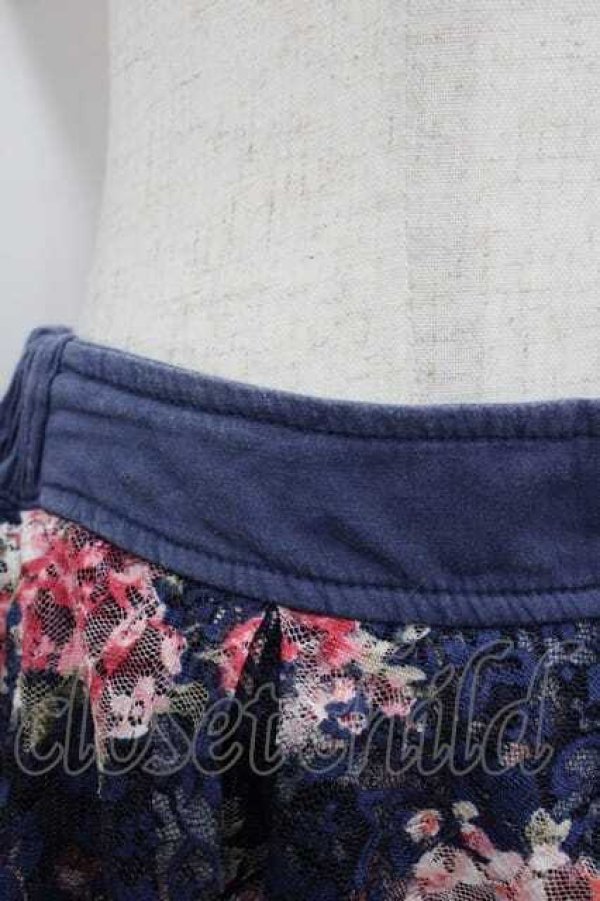 画像4: LIZ LISA / フラワーレースプリントノースリーブトップス&スカパンセットアップ  ネイビー I-25-09-13-091-LO-TO-HD-ZT071 (4)