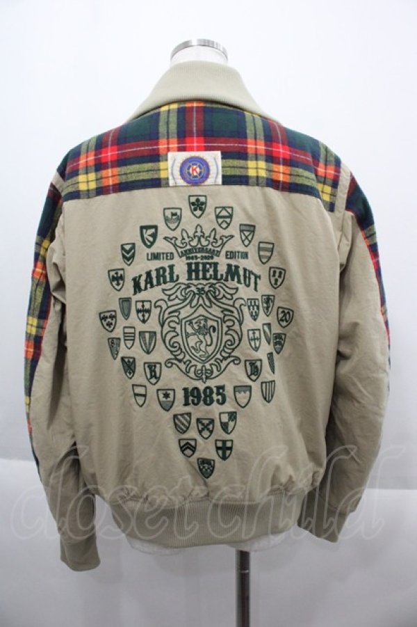 画像2: Karl Helmut / 35th anniversaryエンブレム刺しゅうブルゾン  カーキ I-25-09-21-047-EL-JA-HD-ZI (2)