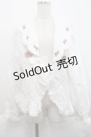 画像: KETTY / ローズブーケ刺繍スカラップセーラー襟オーバーブラウス  白ｘ赤 I-25-09-21-012-EL-BL-HD-ZI