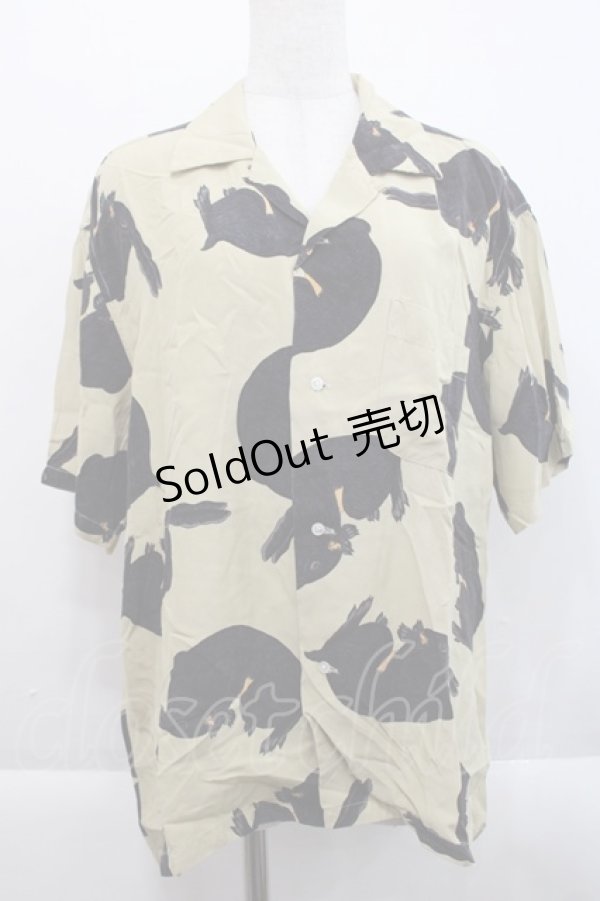 画像1: Karl Helmut / うさぎ柄半袖シャツ  ベージュ I-25-09-21-019-EL-BL-HD-ZI (1)